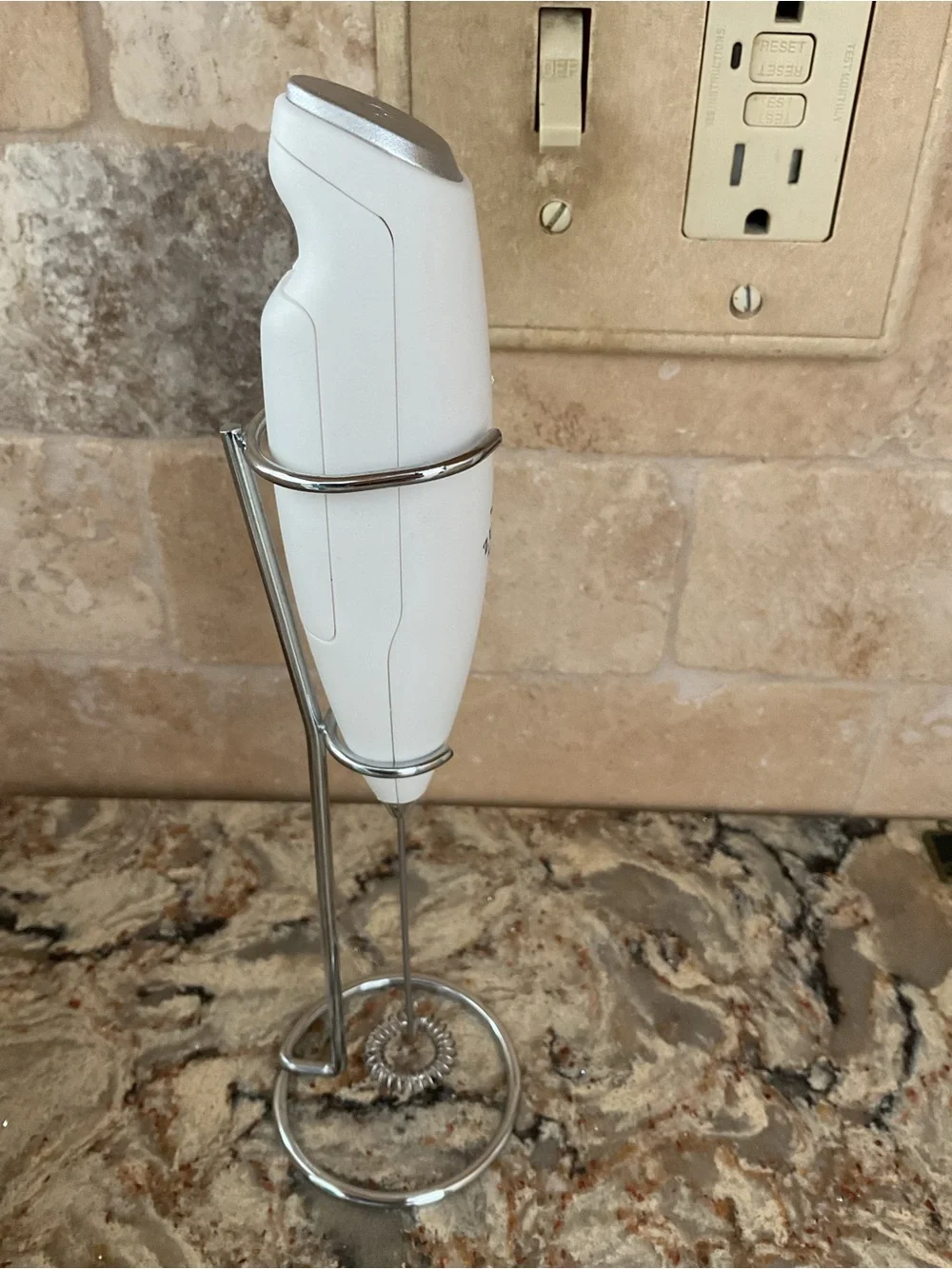 Zulay White Handheld Milk Frother - Battery Operated